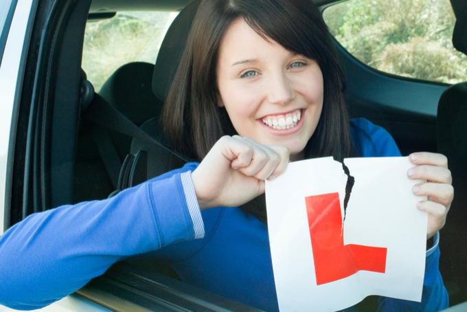 Driving test statistics in Grimsby